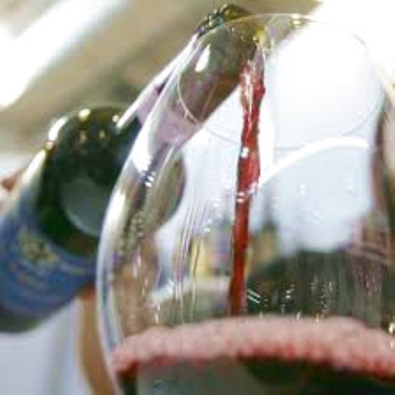 Nel 2013 1 persona su 7 nel mondo stapperà una bottiglia certificata da Valoritalia